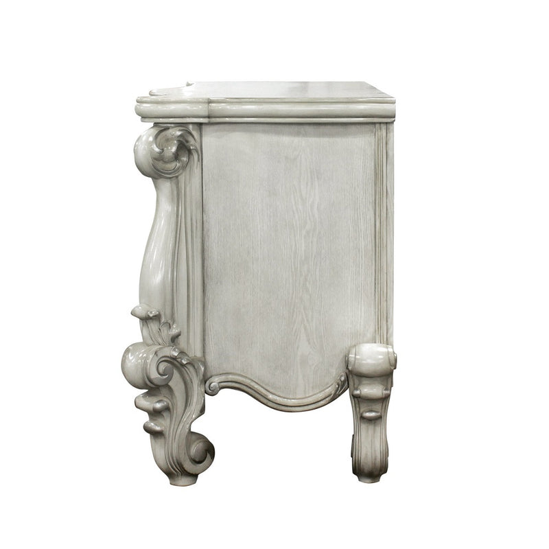 Versailles Vanity