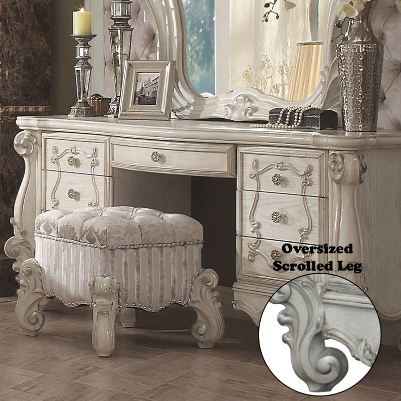 Versailles Vanity