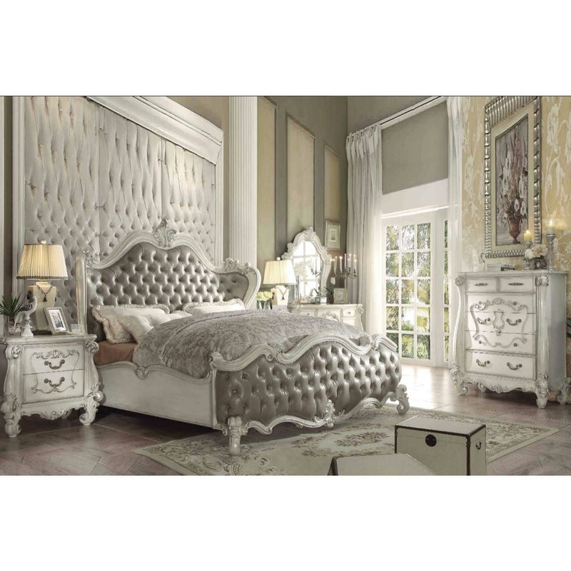 Versailles Bed