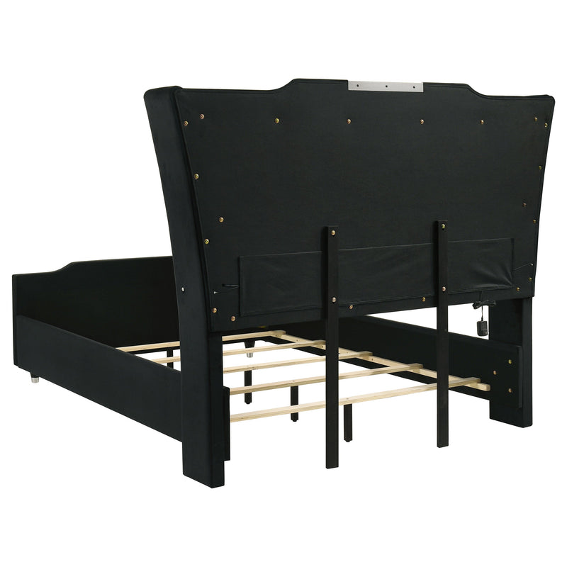 Lorient Bedroom Set Ivory and Camel