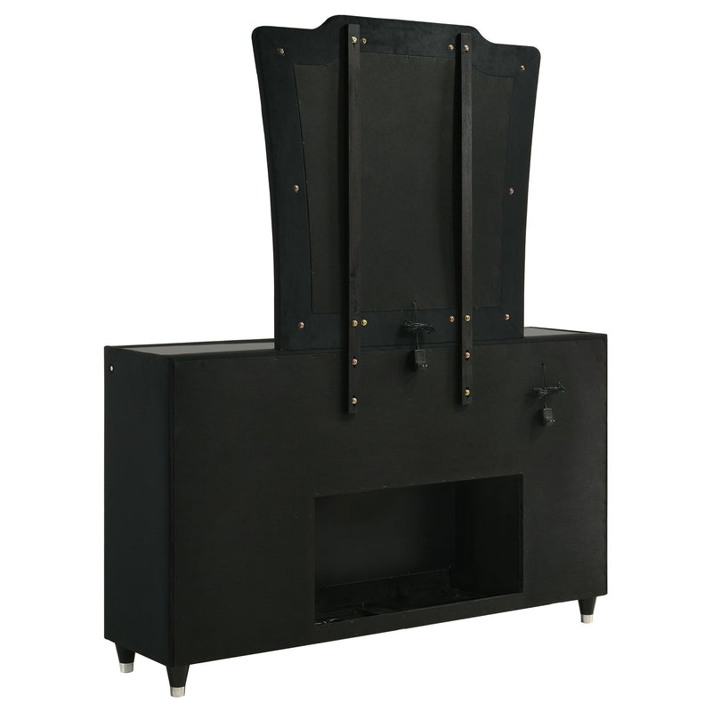 Lorient 8-drawer LED Dresser Black