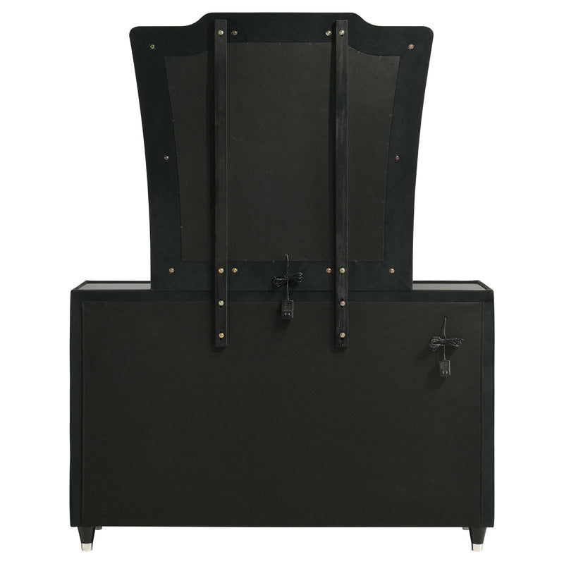 Lorient 8-drawer LED Dresser Black