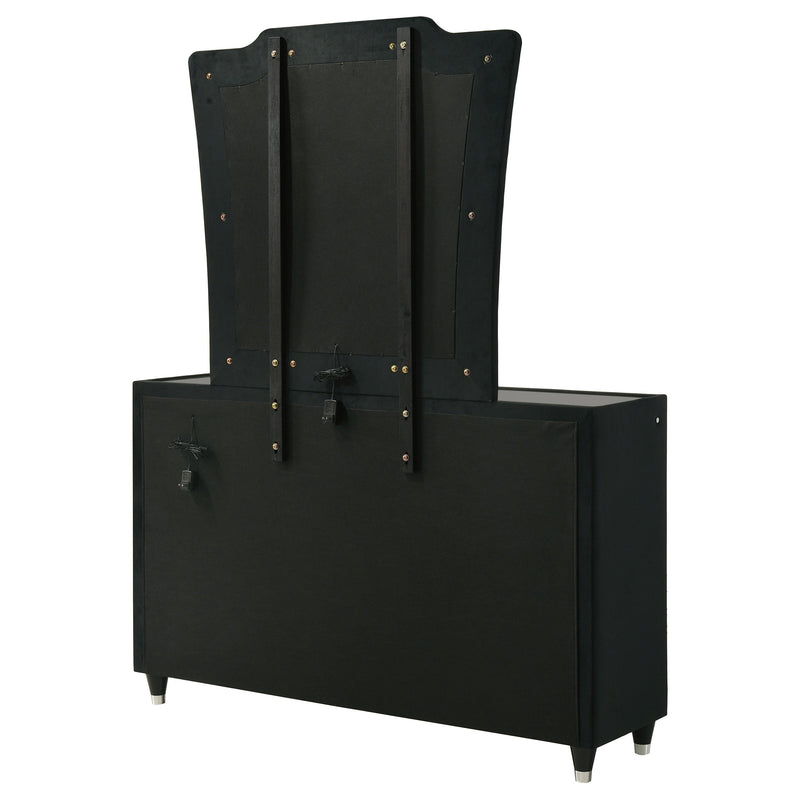 Lorient 8-drawer LED Dresser Black