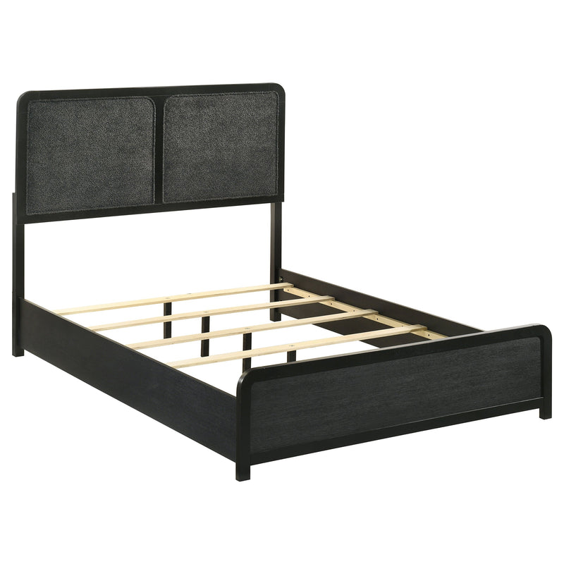 Cavelle Bedroom Set Black