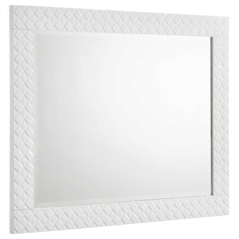 Ives Bedroom Set White High Gloss