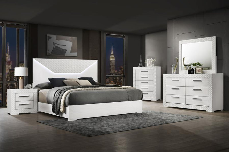 Ives Dresser Mirror High Gloss