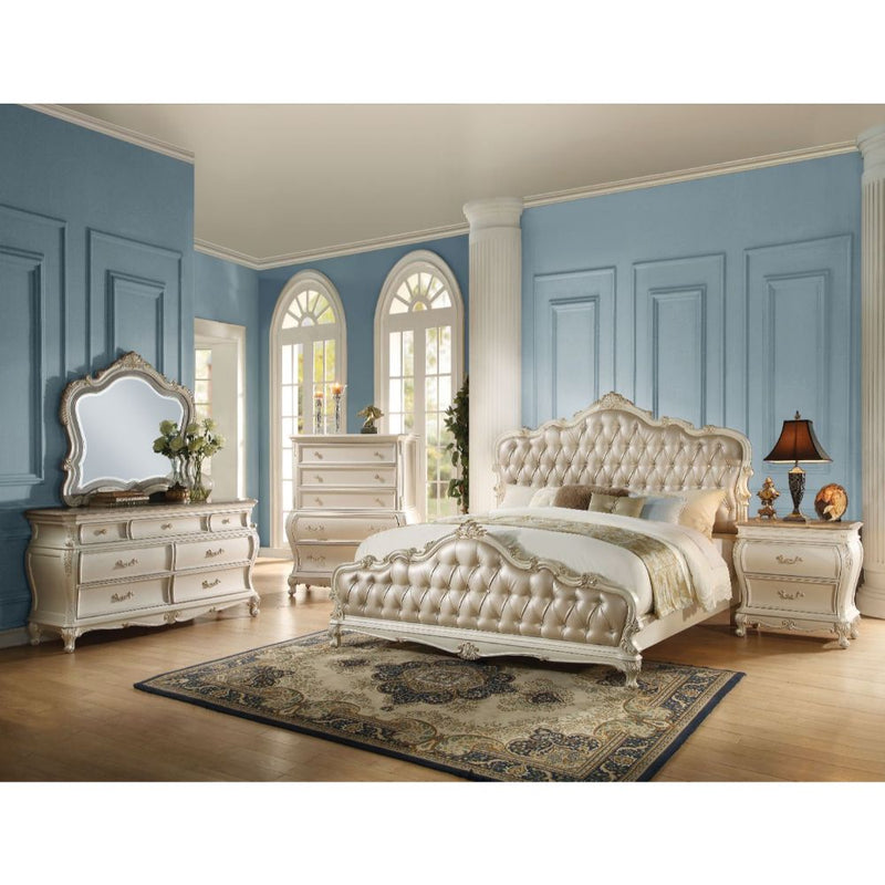 Chantelle Bed