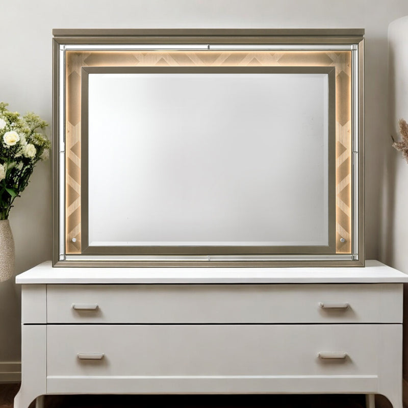 Skylar Dresser & Mirror