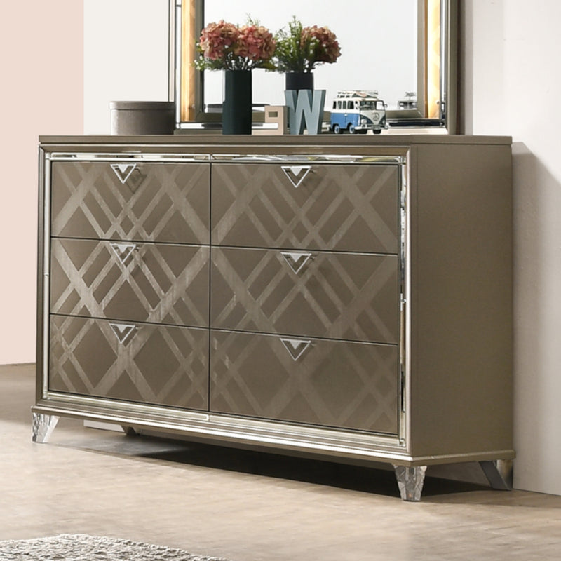Skylar Dresser & Mirror