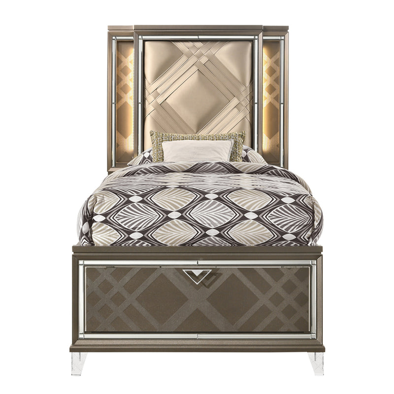 Skylar Bed