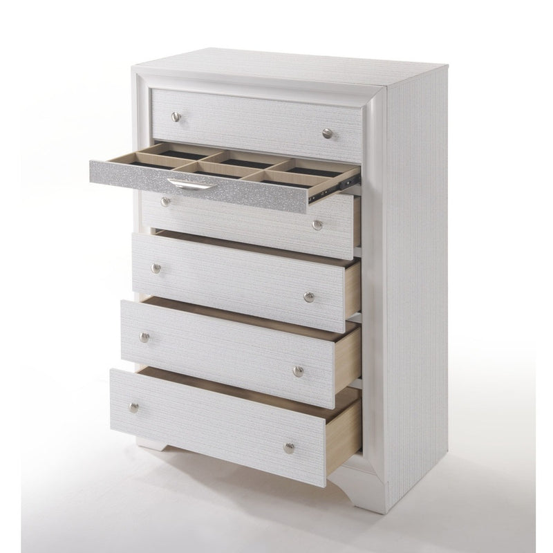 Naima Chest