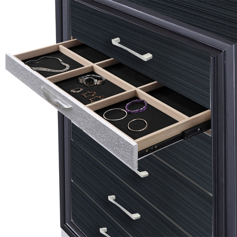 Naima Chest
