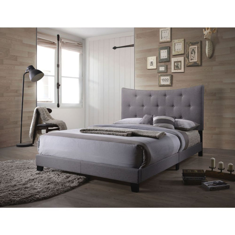 Venacha Bed