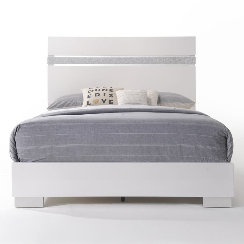 Naima II Bed