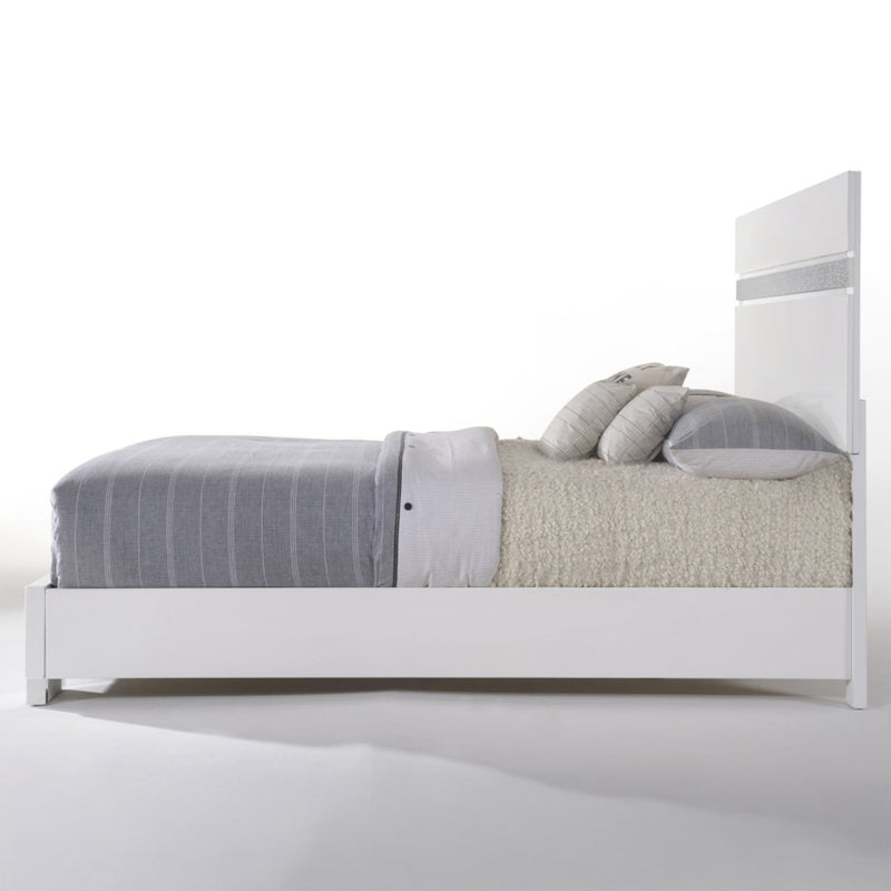 Naima II Bed