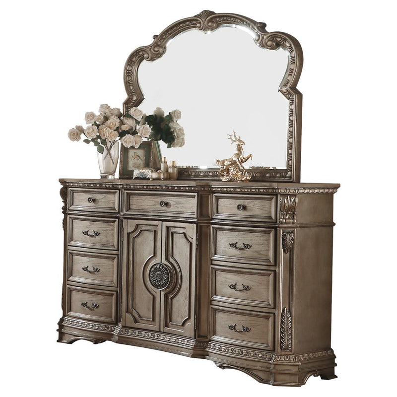 Northville Dresser & Mirror