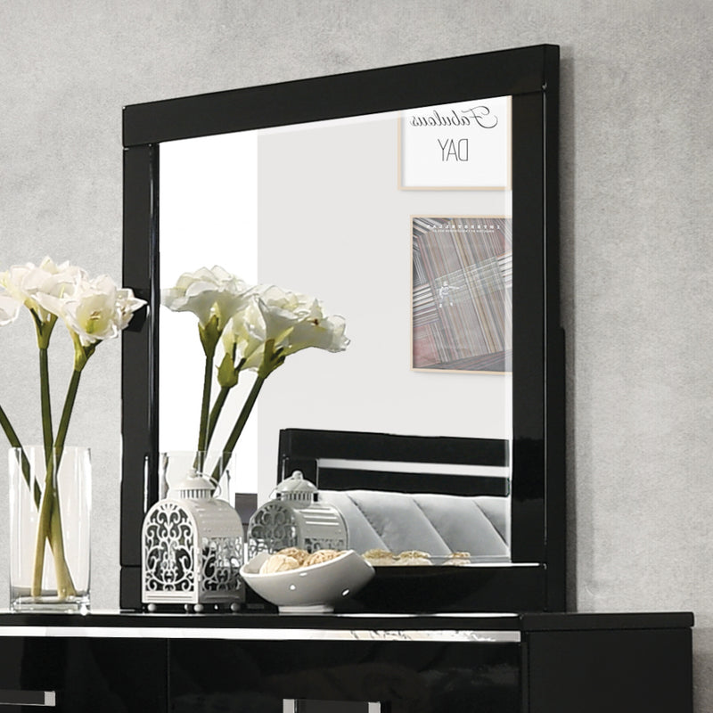 Chelsie Dresser & Mirror