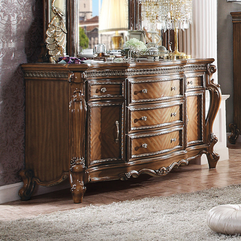 Picardy Dresser & Mirror