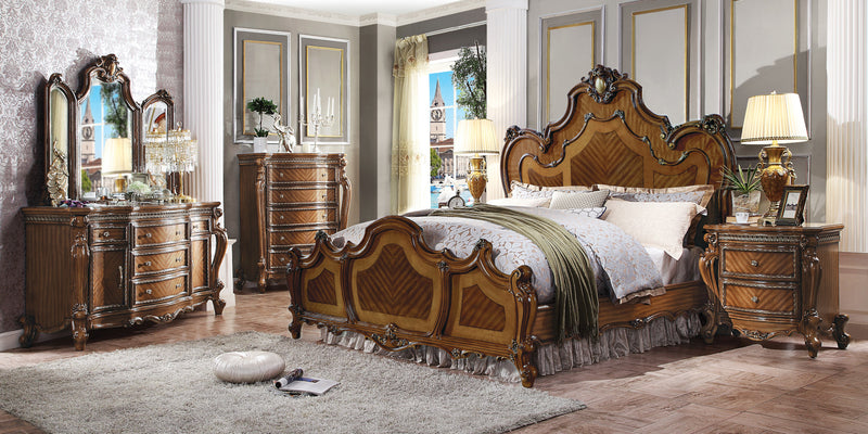 Picardy Dresser & Mirror