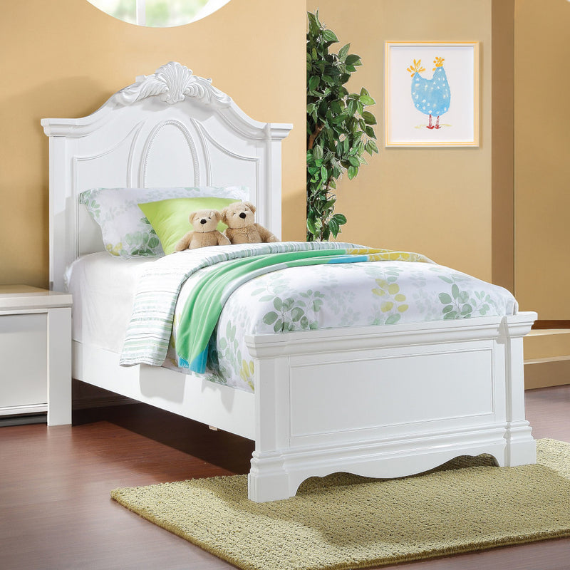 Estrella Bed