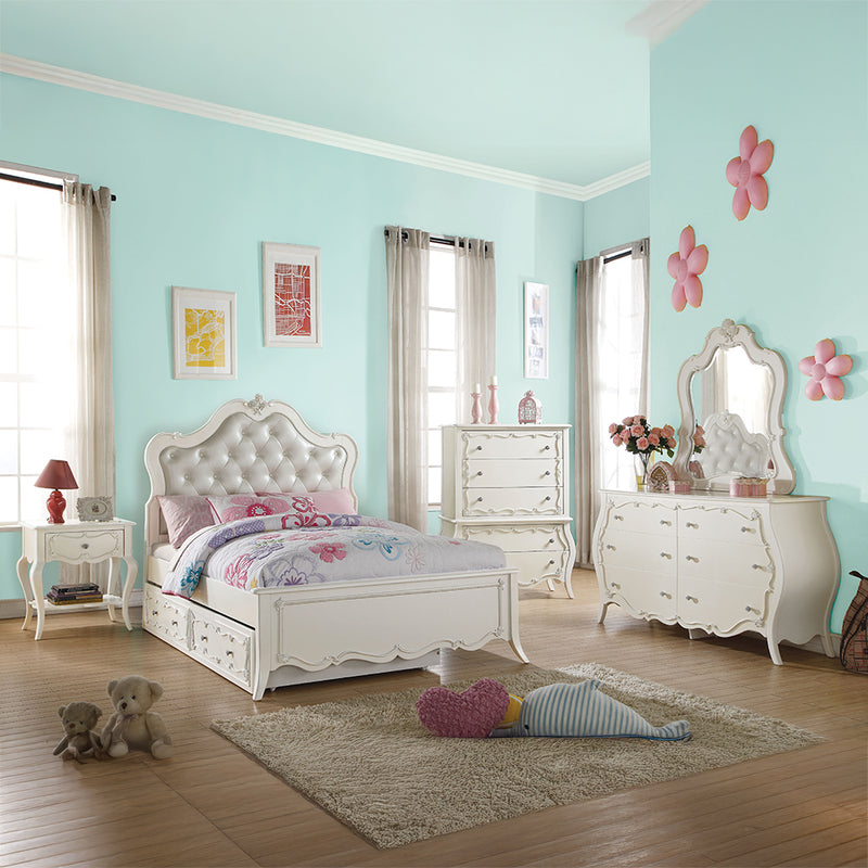 Edalene Bed