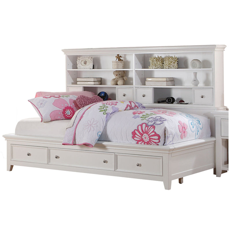 Lacey Daybed