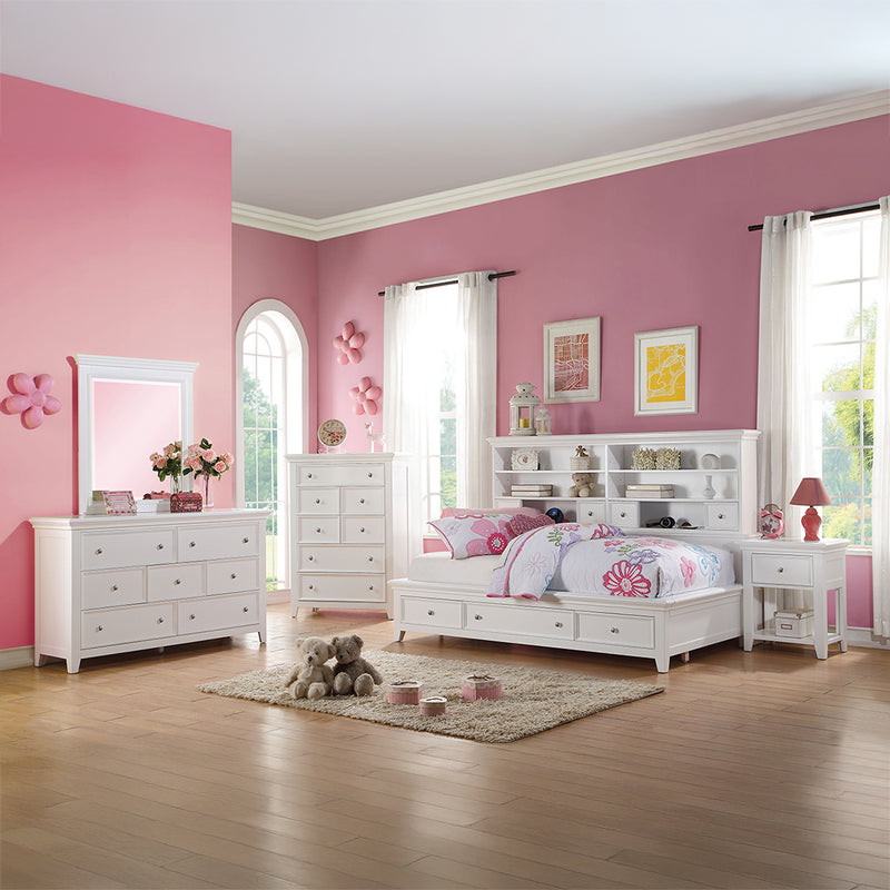 Lacey Daybed