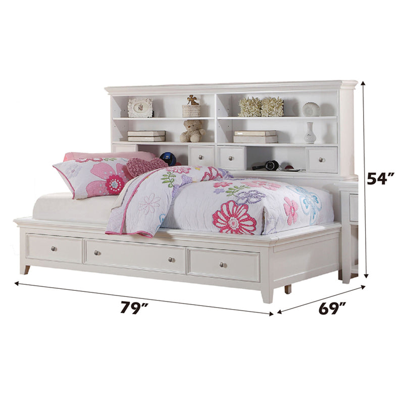 Lacey Bed