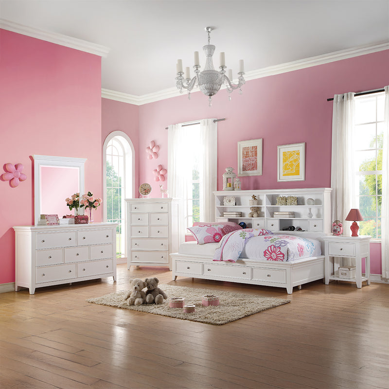 Lacey Bed