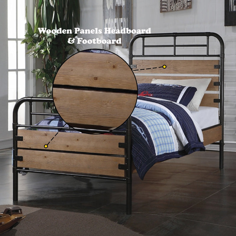 Adams Bed