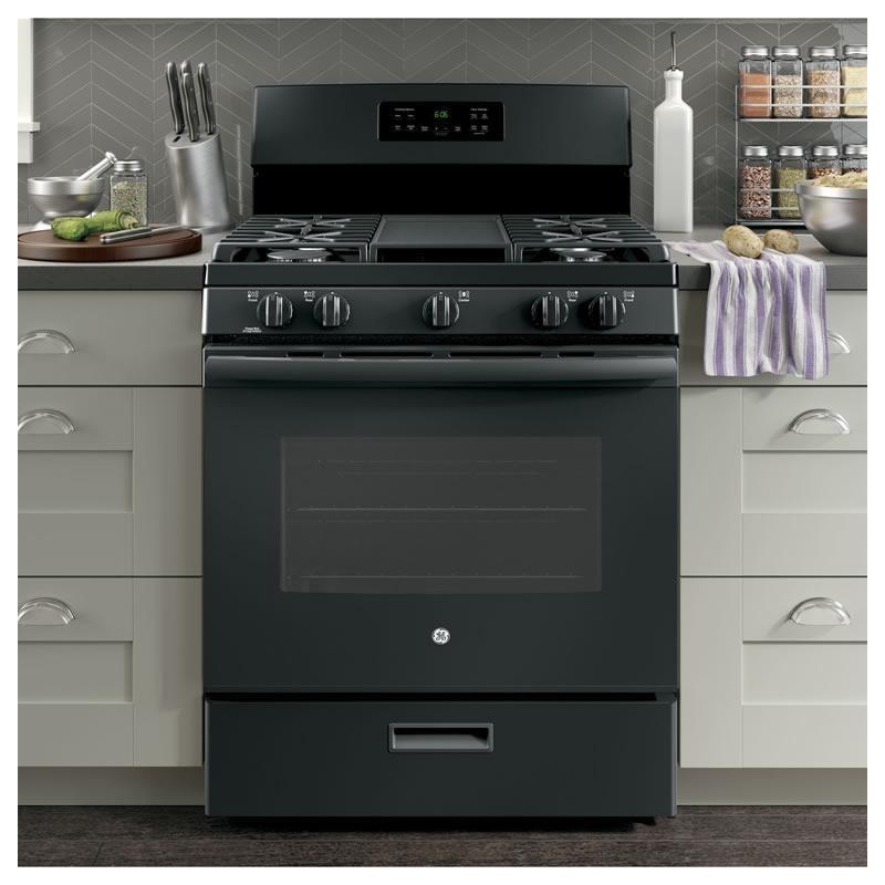 30-inch Freestanding Gas Range (JGBS66DEKBB)
