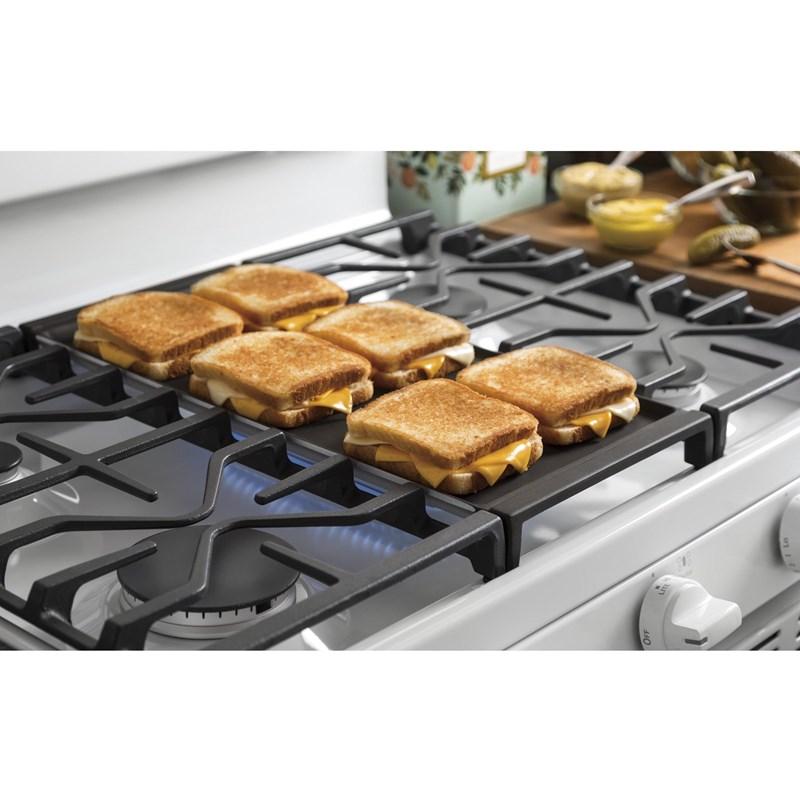 30-inch Freestanding Gas Range (JGBS66DEKWW)