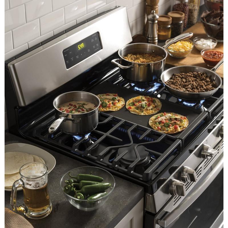 30-inch Freestanding Gas Range (JGBS66REKSS)
