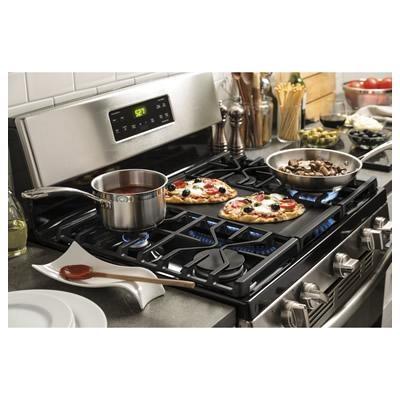 30-inch Freestanding Gas Range (JGBS66REKSS)