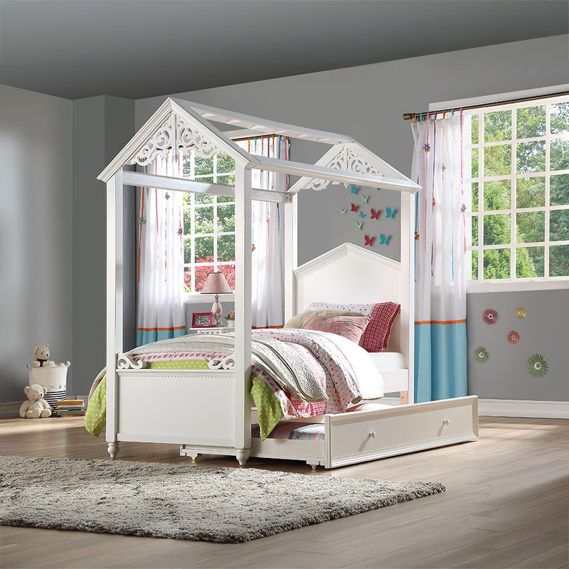Rapunzel Bed