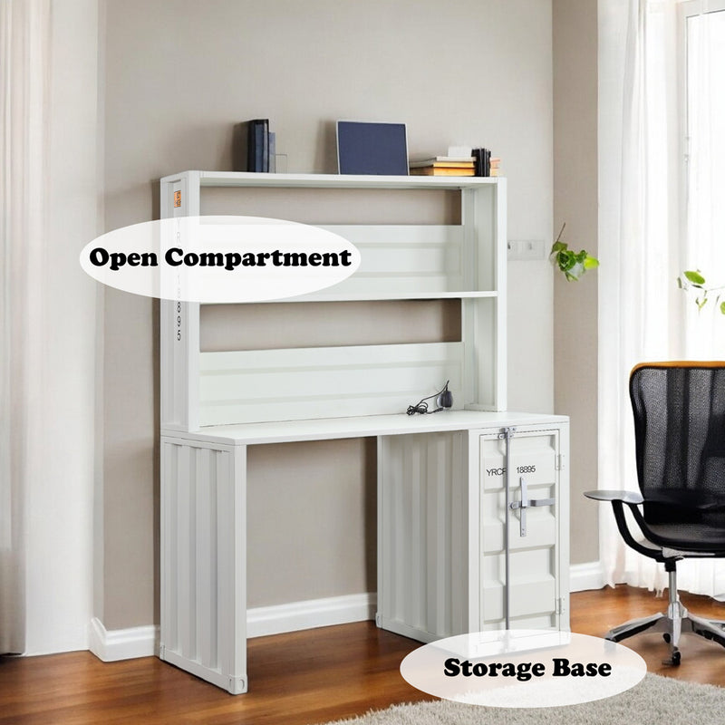 Cargo Desk