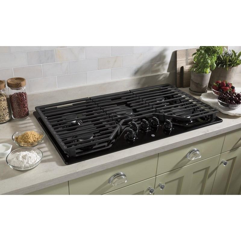36-inch Built-In Gas Cooktop (JGP5036DLBB)