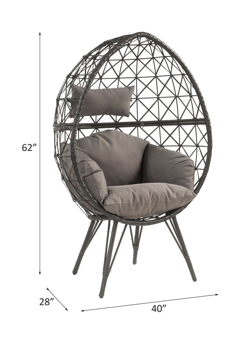 Aeven Outdoor Chairs