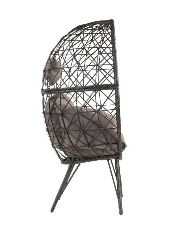 Aeven Outdoor Chairs