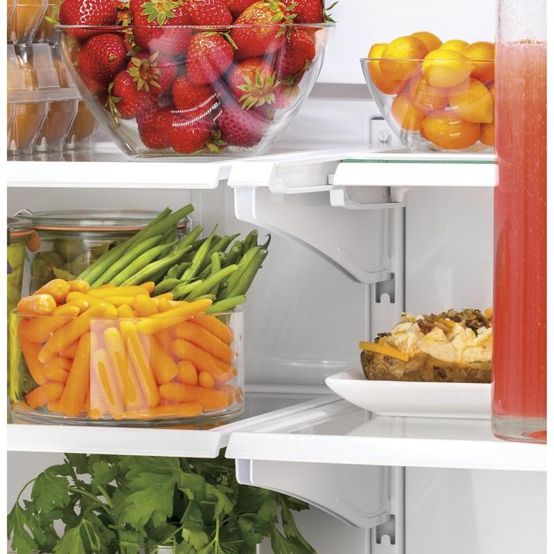 33-inch, 18.6 cu. ft. Counter-Depth French-Door Refrigerator (GWE19JMLES)