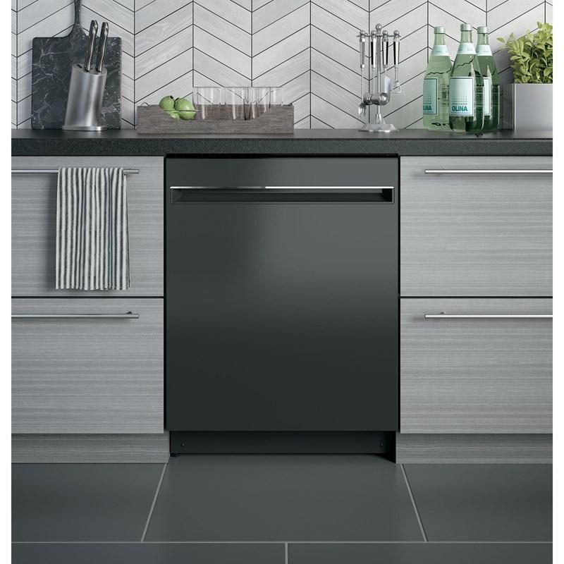 Built-in Dishwasher with Sanitize Option (GDT225SGLBB)