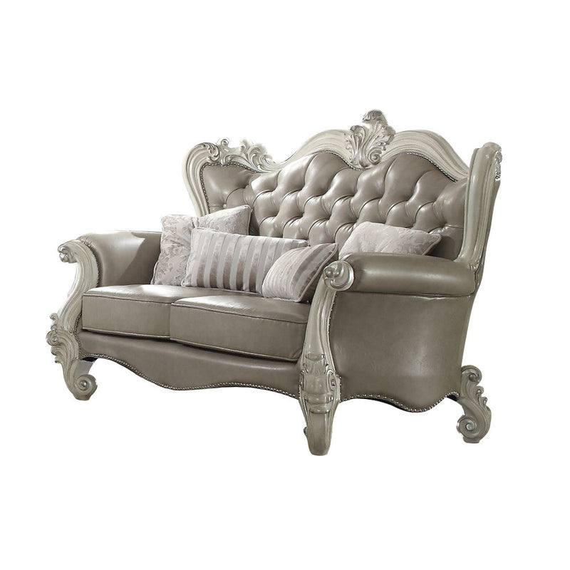 Versailles Loveseat