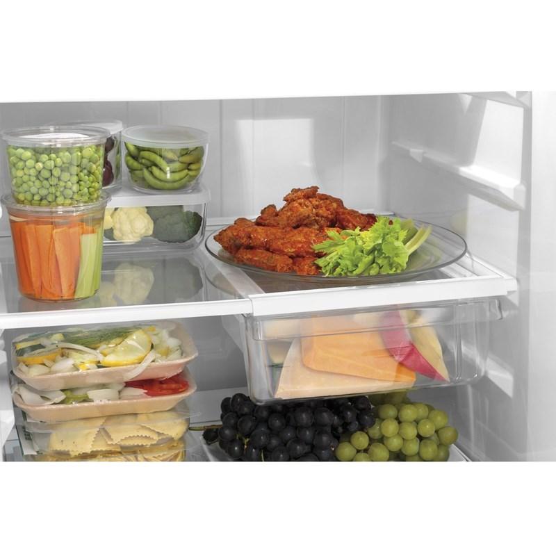 28-inch, 17.5 cu.ft. Top Freezer Refrigerator with Interior Icemaker (GIE18GTNRWW)