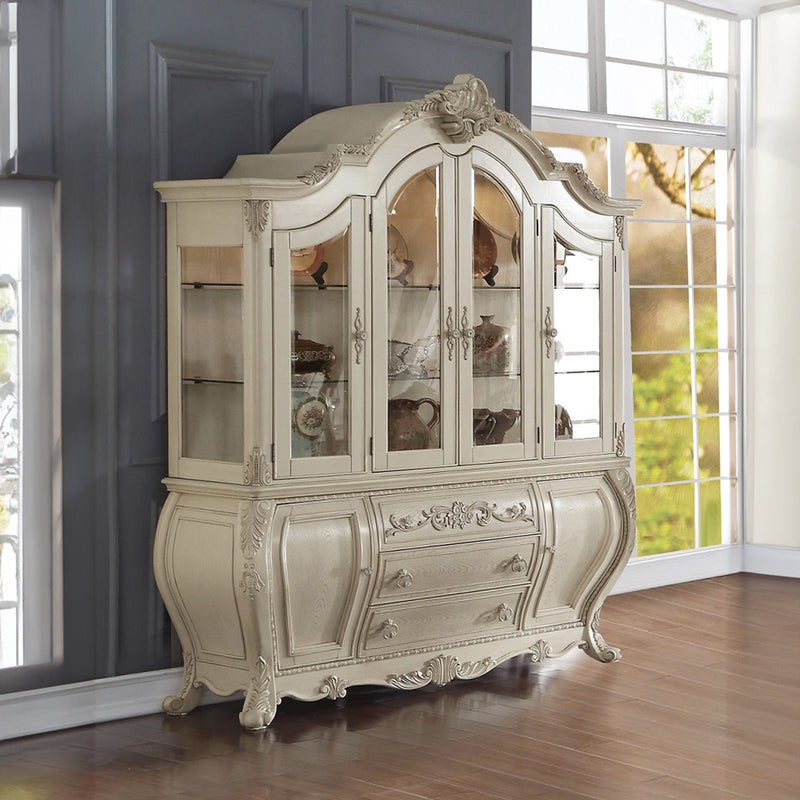 Ragenardus Curio & Buffet