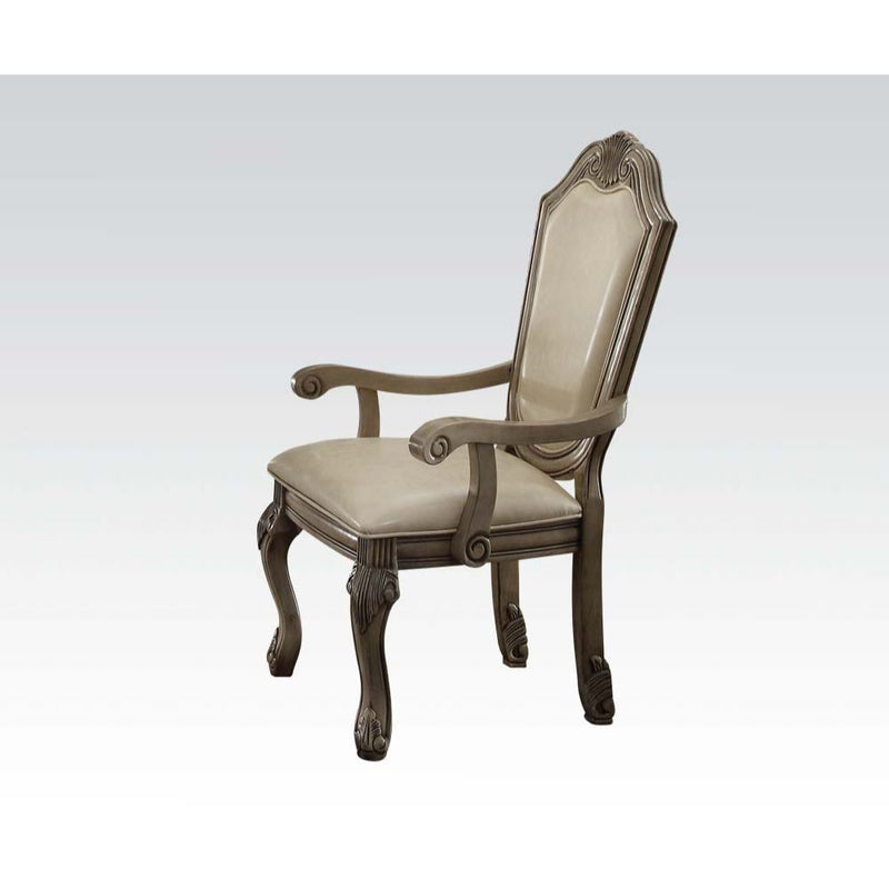 Chateau De Ville Formal Dining
