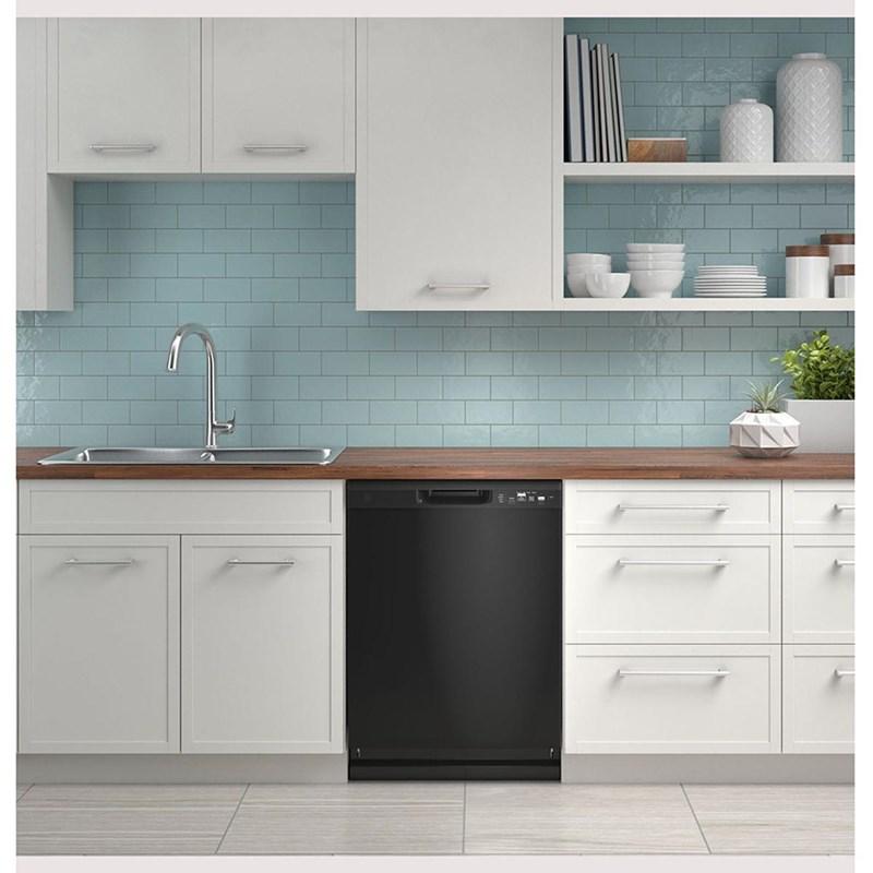 Built-In Dishwasher with Power Cord (GDF511PGRBB)