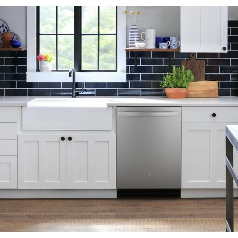 Built-In Dishwasher with Dry Boost (GDT630PYRFS)