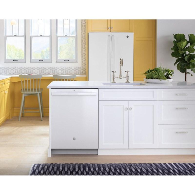 Built-in Dishwasher with Dry Boostª (GDT550PGRWW)