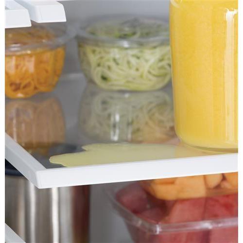 33-inch, 23.6 cu.ft. Freestanding French 3-Door Refrigerator with External Water and Ice Dispensing System (GFE24JYKFS)