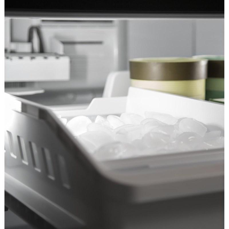 30-inch, 20.8 cu.ft. Freestanding French 3-Door Refrigerator with Interior Ice Maker (GNE21FYKFS)